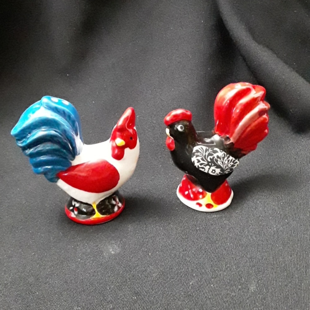 Rooster Salt & Pepper Shakers